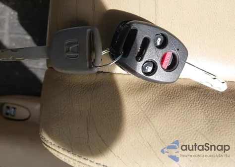 2011 Honda Accord 2.4 Ex-L z USA, uszkodzony, nr VIN 1HGCS1B85BA001515